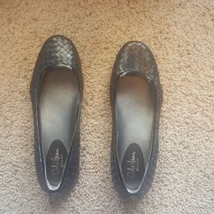Black Cole Haan flats